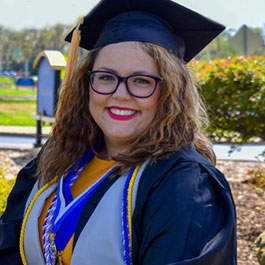 Image of Nursing Student Chelsea Palmer Earns Scholar of the Year Award
