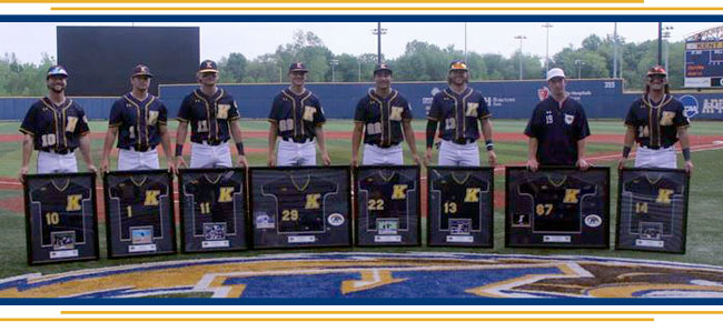 Flashes Baseball Honor Seniors, Take Three of Four From Eastern Michigan