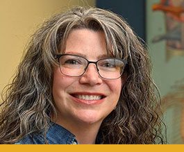 Image of prof. Mary Ann Raghanti, Ph.D.,