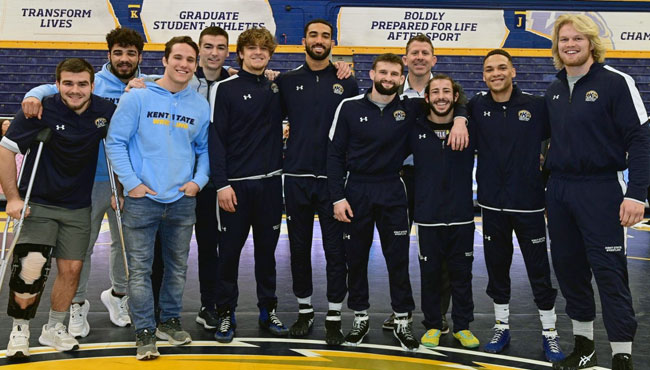 Image of Kent State Golden Flash Wrestlers